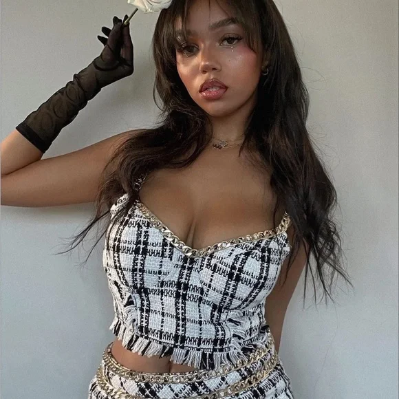 Nbd Mariska Bustier Top in White & Black - Picture 2 of 5